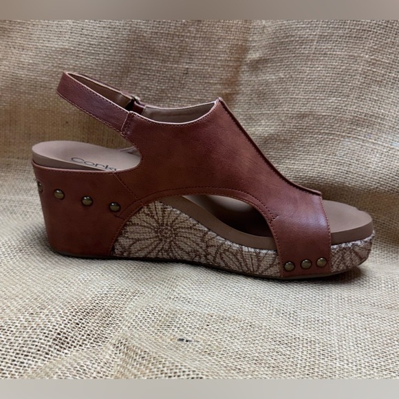 Corkeys Carley Wedges With Floral Accents - Picture 8 of 8